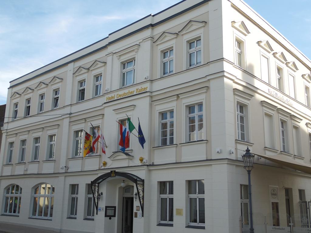Hotel & Restaurant "Deutscher Kaiser" Perleberg Cameră foto